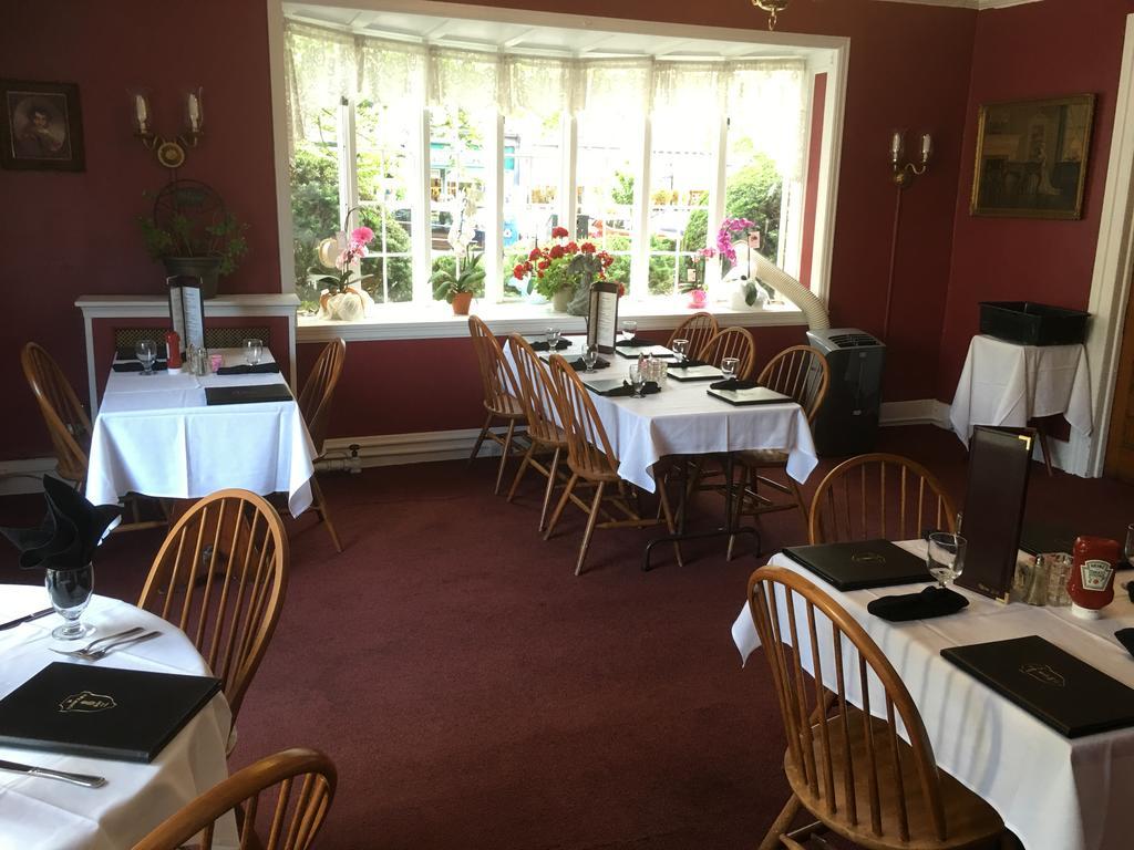 The Tunnicliff Inn Cooperstown Esterno foto