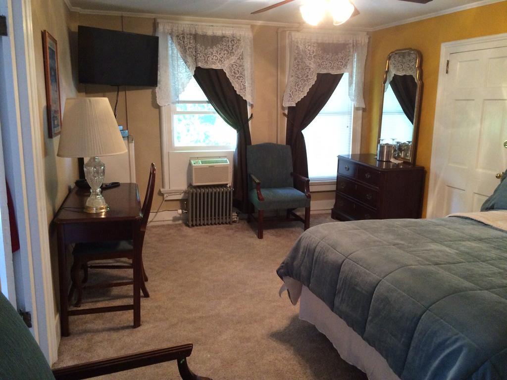 The Tunnicliff Inn Cooperstown Esterno foto