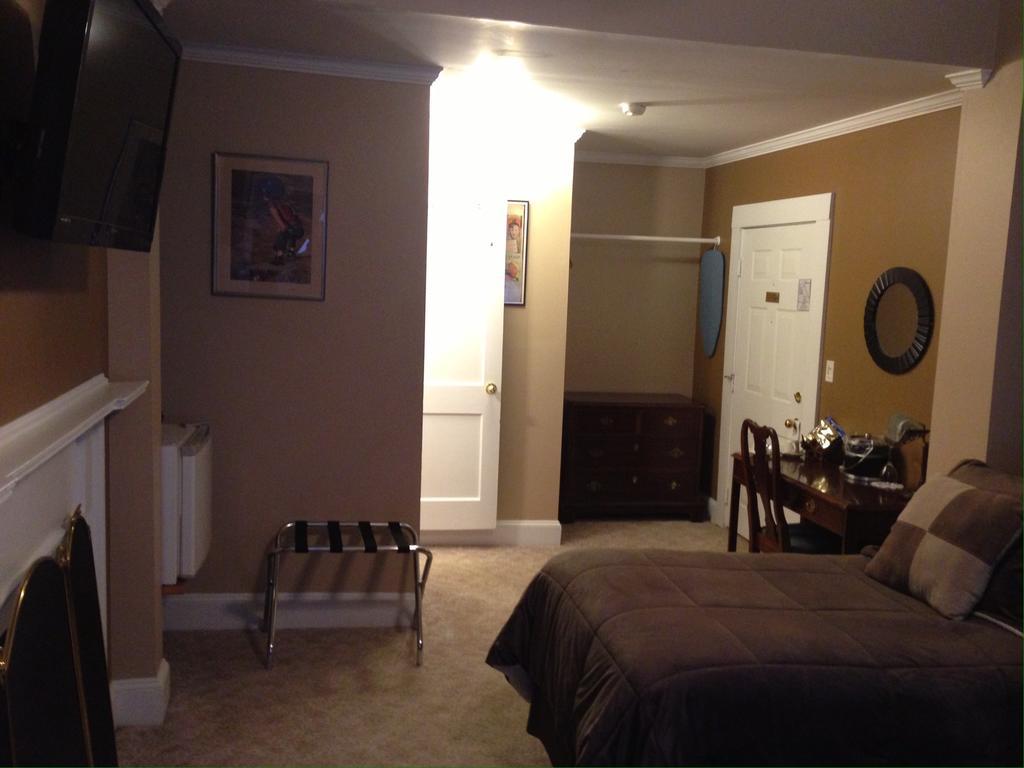 The Tunnicliff Inn Cooperstown Esterno foto